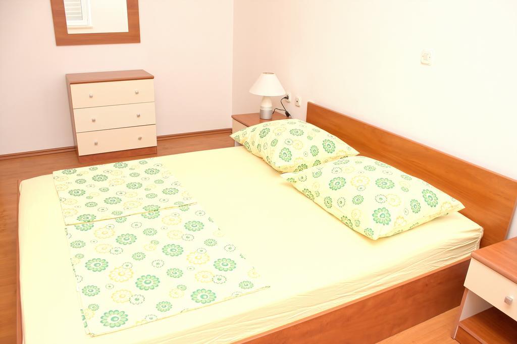Apartments Dani มาคาร์สกา ห้อง รูปภาพ